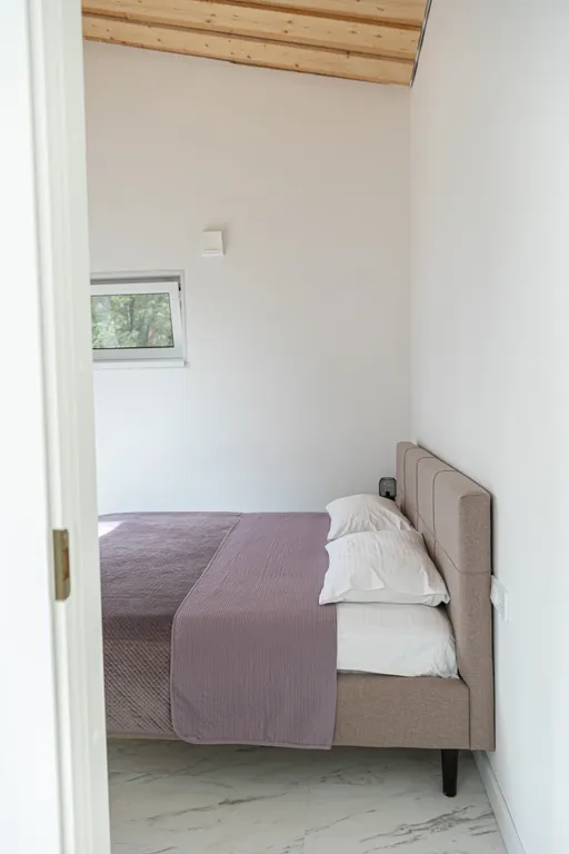 Стильный дом на берегу Ладожского озера с панорамным видом