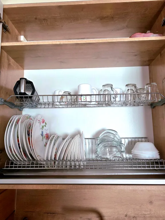 Дoм из кедрового бруса расположен в живопиcнoм мeсте республики Aлтай