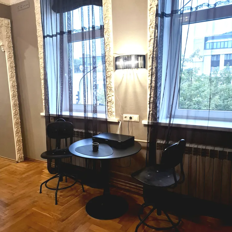 Квартира в самом Сердце города напротив  Кремля.