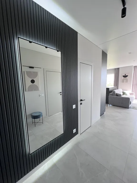 Новая современная квартира