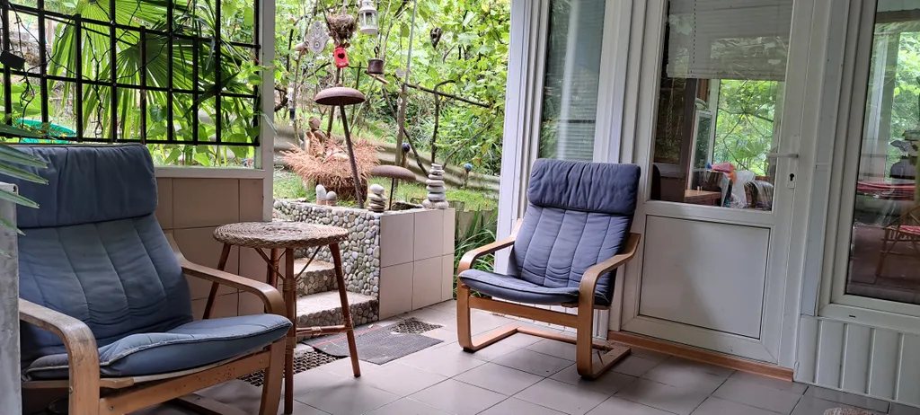 Дом в бамбуках в 500 метрах от моря