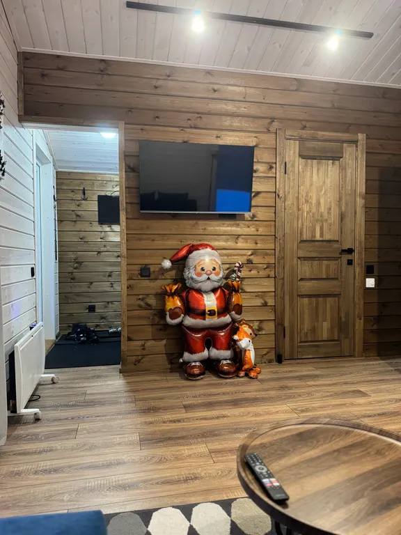 Коттедж Домик на поляне — Светлое