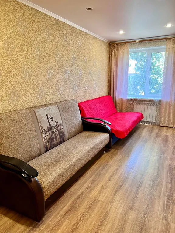 Двухкомнатная светлая квартира возле бгту имени Шухова