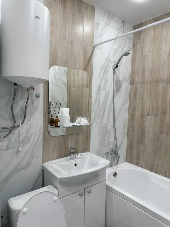 Студия с панорамной лоджией у арены Трактор