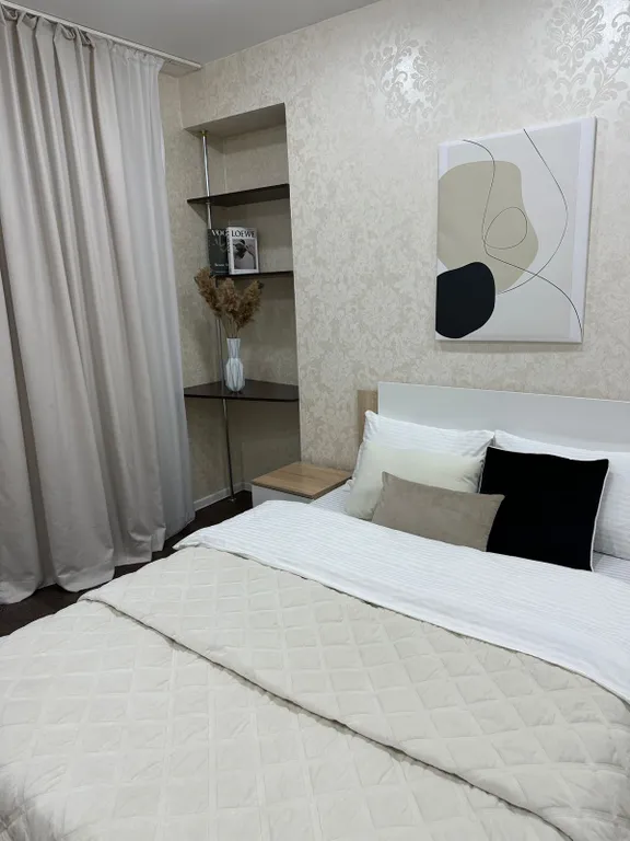 Апартамент Black в престижном районе города