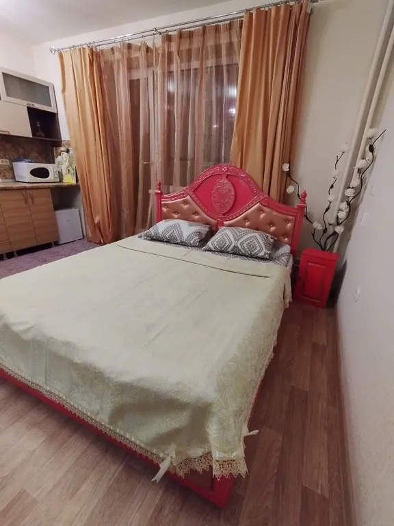 Яркая студия в центре