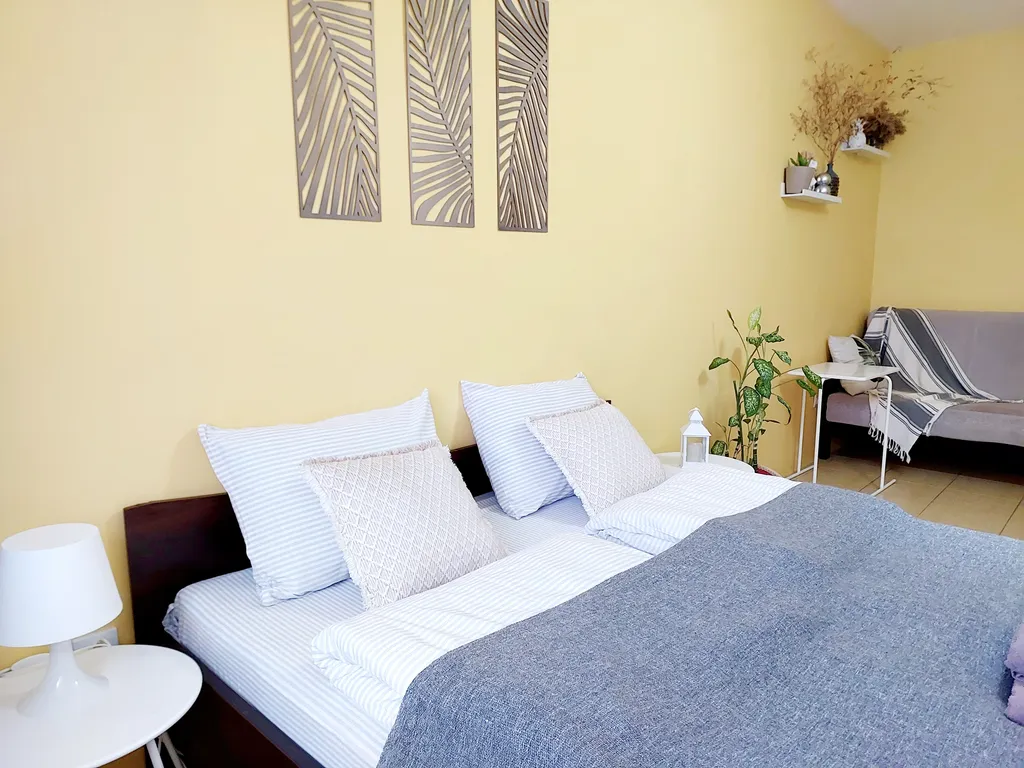 Солнечные апартаменты в спальном районе города