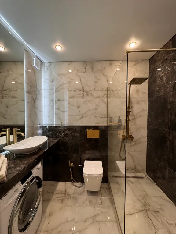 Дизайнерская квартира с красивым видом в новом доме бизнес-класса