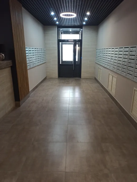 Элитная евродвушка с дизайнерским ремонтом на берегу реки Волга