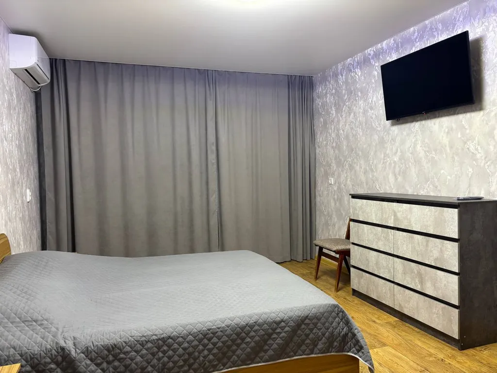 Квартира 2-комнатная Квартира — Евпатория