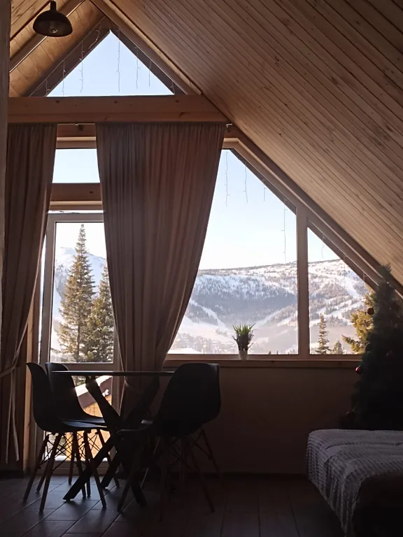 Коттедж Дом в Шерегеше с панорамным видом на все горы — Шерегеш