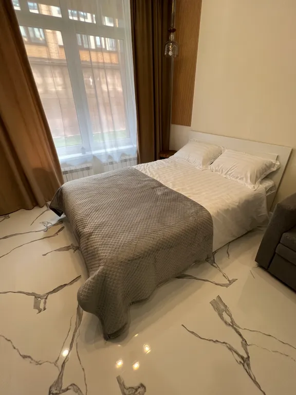 Новая студия возле Белоусовского парка в ЖК премиум класса