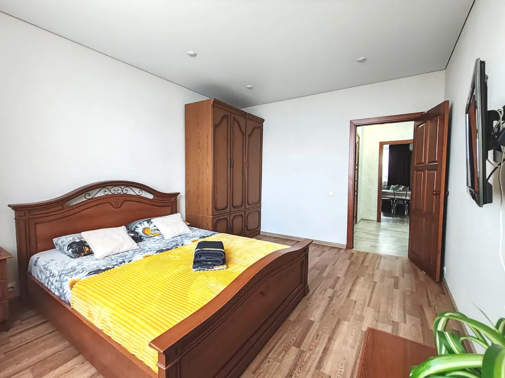 Евродвухкомнатная квартира на въезде в город возле тц кит