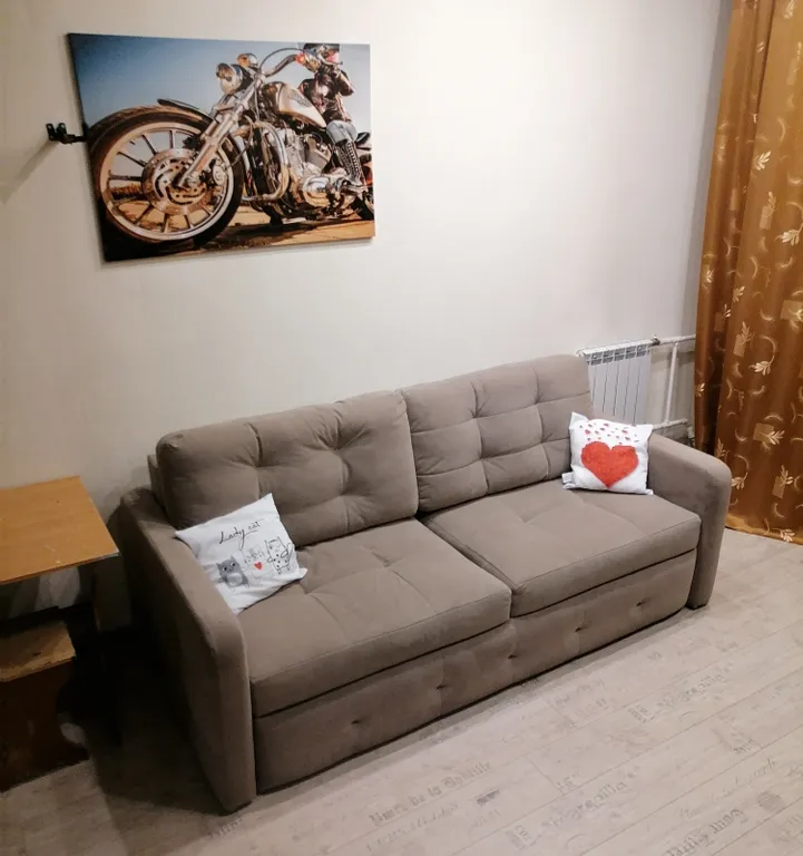 Хорошая 1 комнатная квартира.