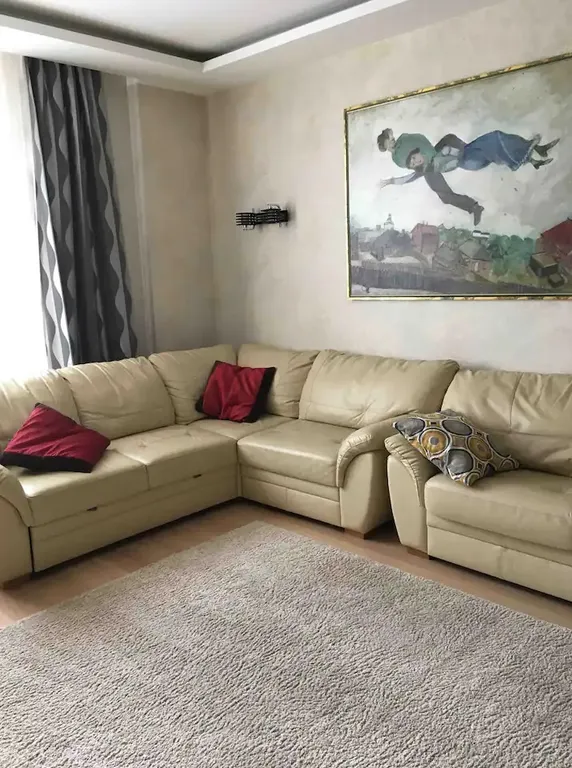 Современная квартира по улице недалеко от вокзала