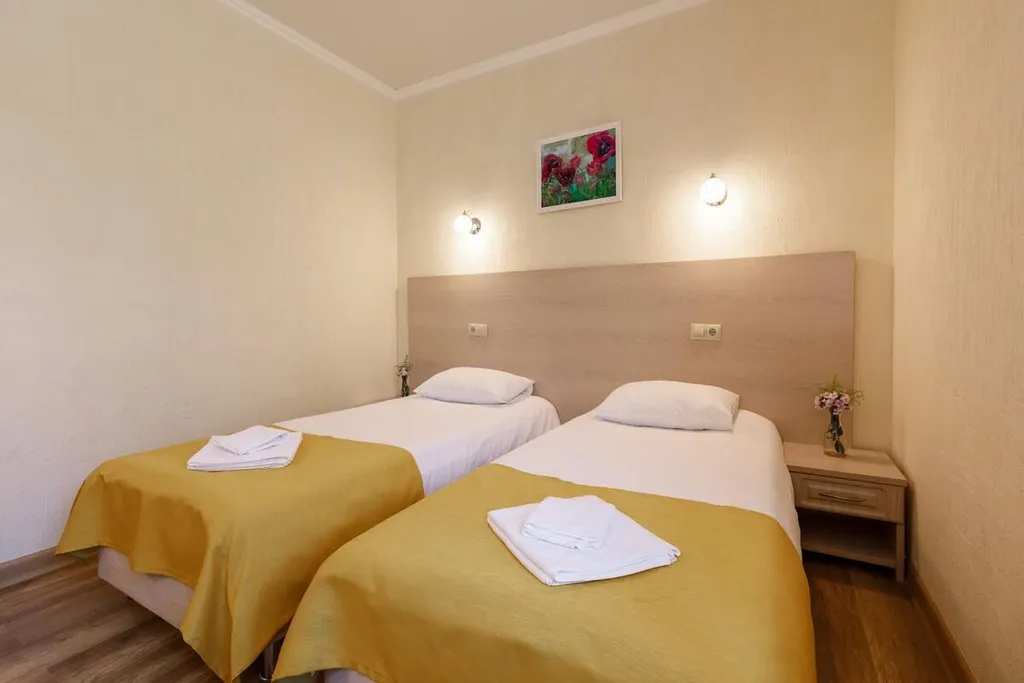 6-комнатный Дом