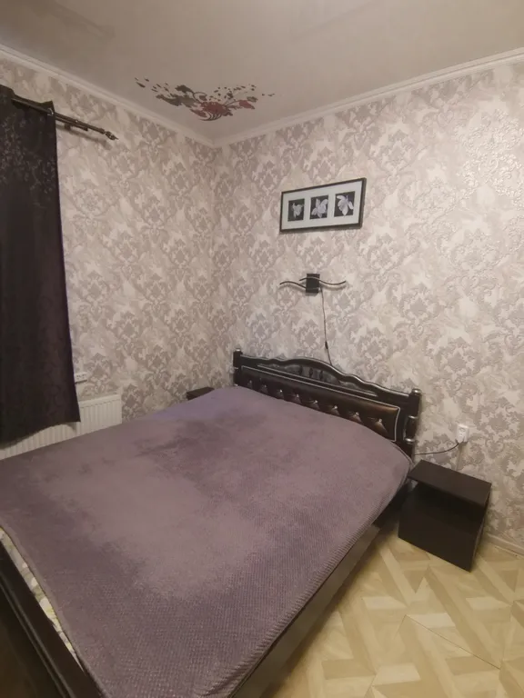 Студия возле Колоннады