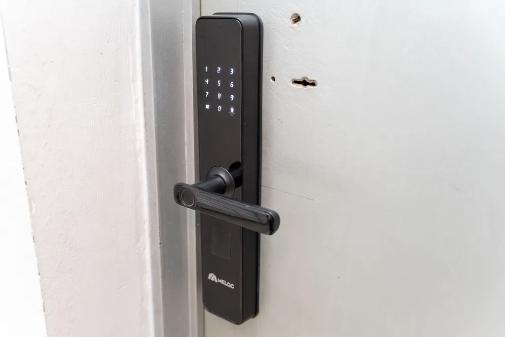 Two bedroom, newly renovated apartment