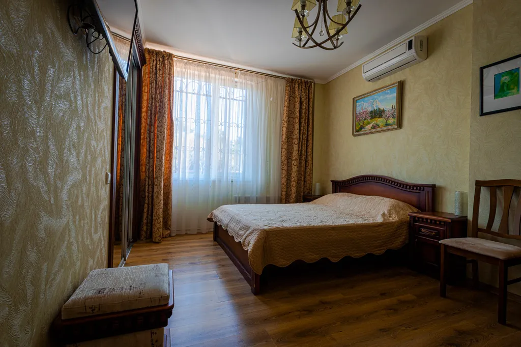 Алупка, 3-х комнатная квартира в ЖК Испанская деревня