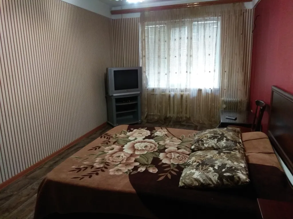 Уютная квартира в центре 5 мин езды до моря — аренда посуточно в Махачкала