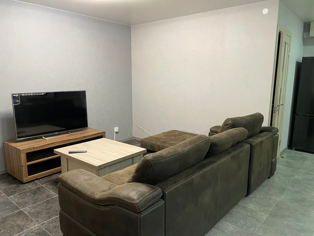 Евро-двухкомнатная с отдельным входом