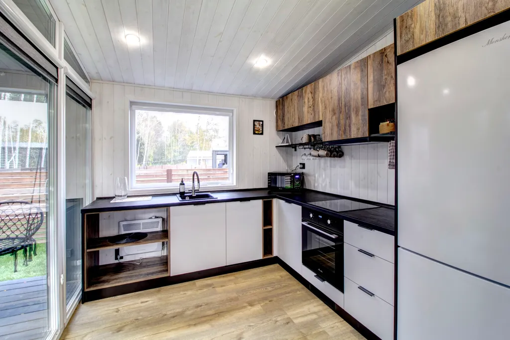 Уютный дом с видом на лес для большой компании