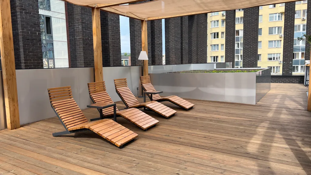 Апартаменты в центре с видом на город