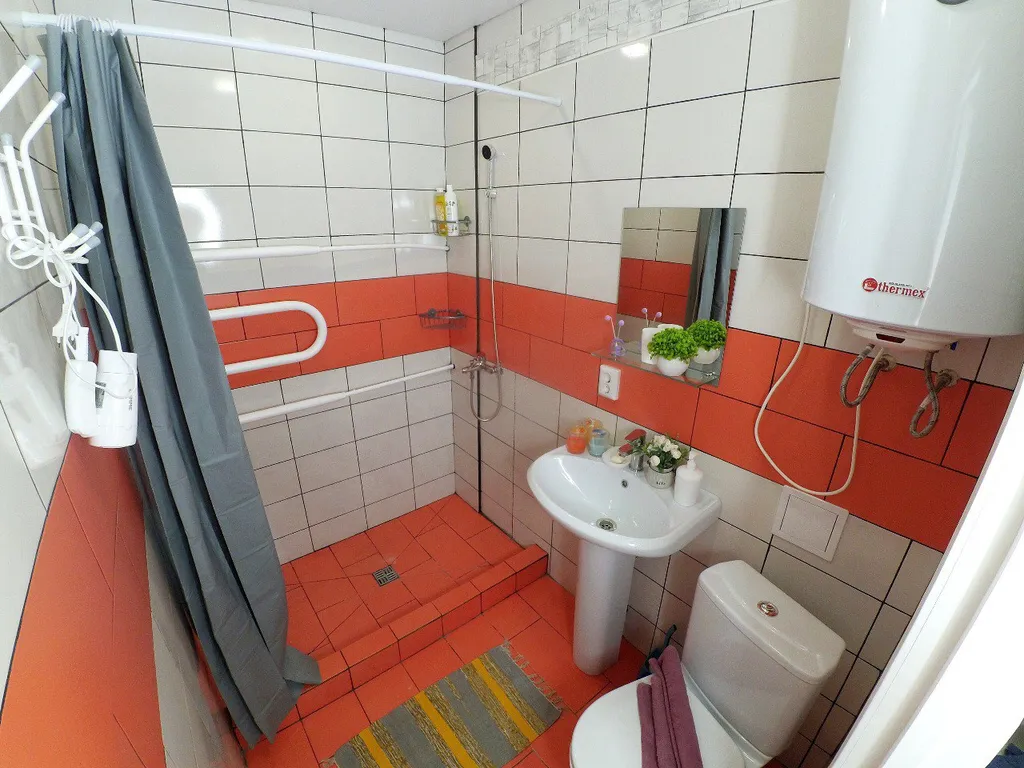 Апартамент Tat House в центре города у станции метро