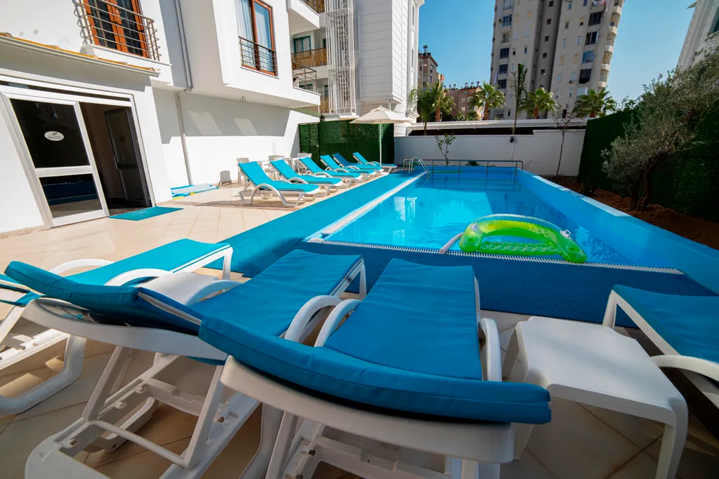 Апартаменты с беспл. сауной и бассейном, с питомцами