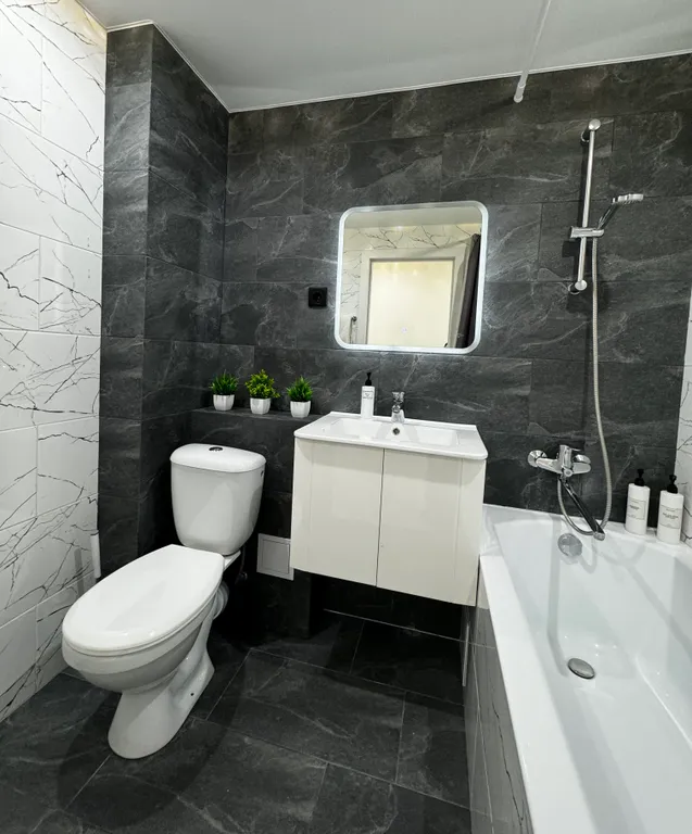 Трехкомнатная, уютная квартира