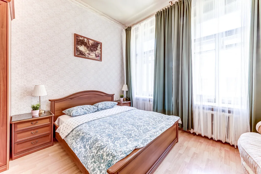 Hermitage View BR Apartment