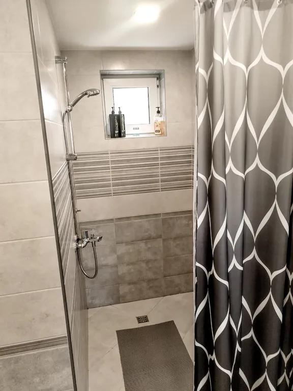 Гостевой домик с сауной недалеко от Монрепо