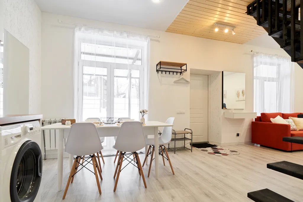 Коттедж Домик с яблонями — Москва