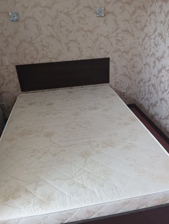 Квартира рядом со Свято-Введенским монастырем