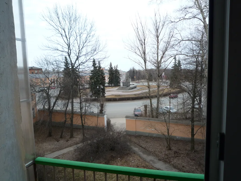 Апартамент в самом центре города с видом на площадь Ленина