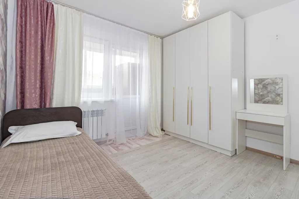 4-комнатная Квартира