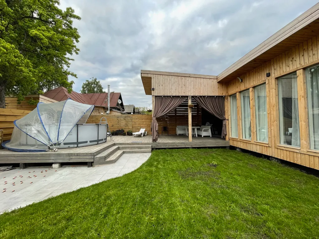 Дом с баней