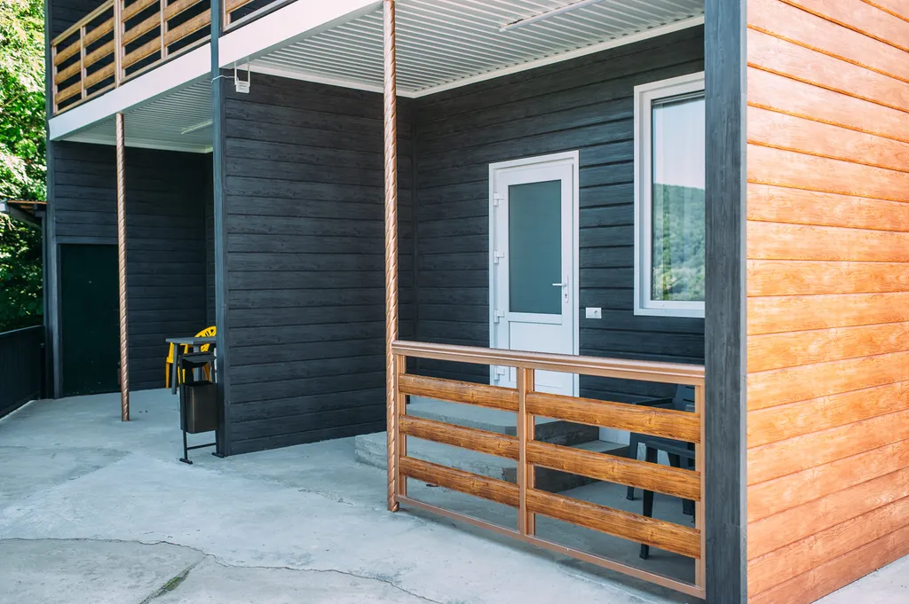 Четырехместный дом 2-х этажный