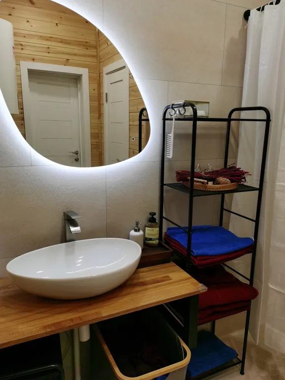 Коттедж Уютный дом с сауной и террасой для тех кто любит комфорт — Новоселье