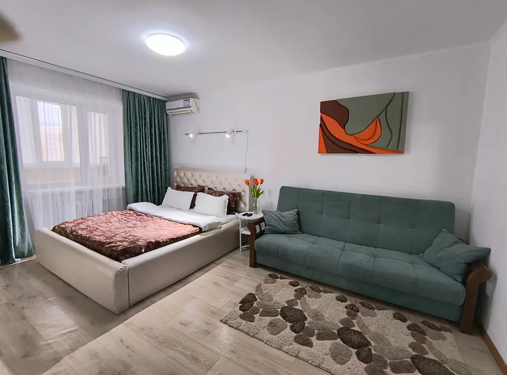 Apt у центрального стадиона