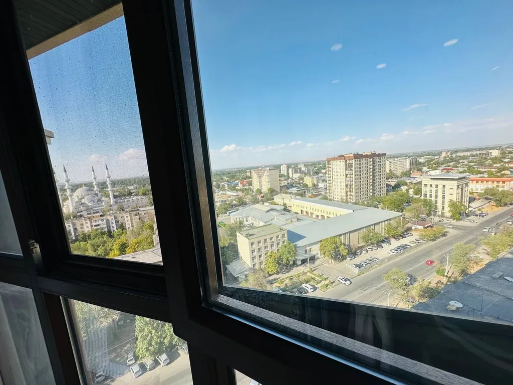 3-комнатная элитная квартира в центре города