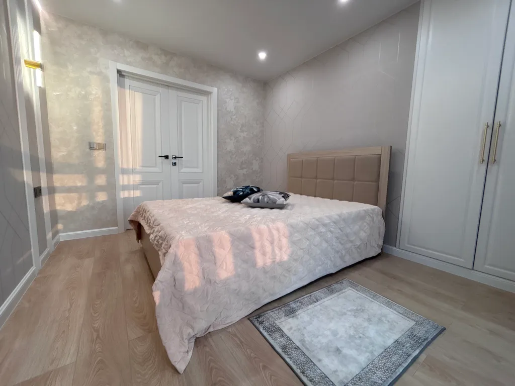 Евродвушка у озера новострой рядом с центром города МЖК Ледовая арена