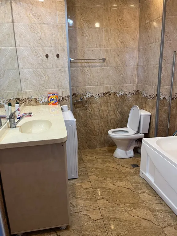 Квартира Апартаменты Маяк у моря — Батуми