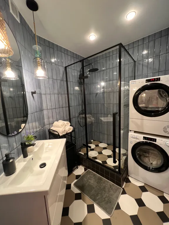 Квартира Апартаменты в ЖК Морская Симфония 2 с видом на море и горы — Адлер