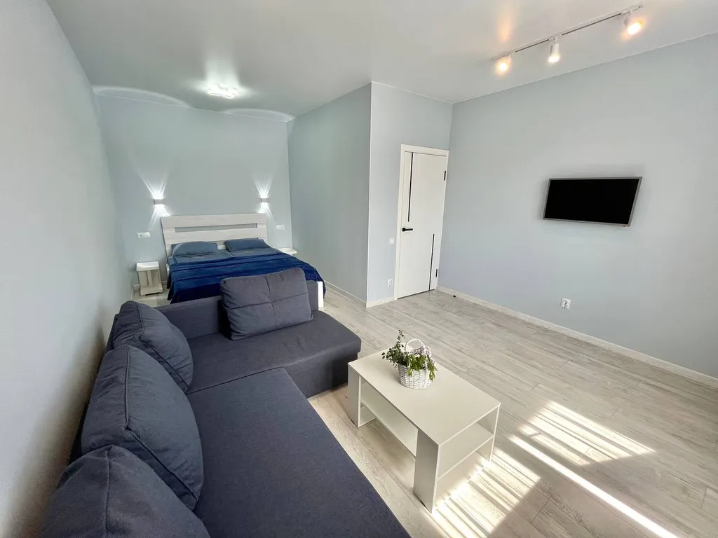 Квартира Светлая, комфортная,  квартира в городском парке с видом на озеро. — Горячий Ключ