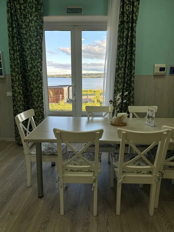 Квартира Семейный апартамент с просторной гостиной и просторной спальней — Мичуринское