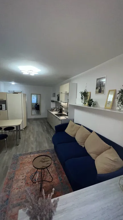 Четырехкомнатная квартира в центре города