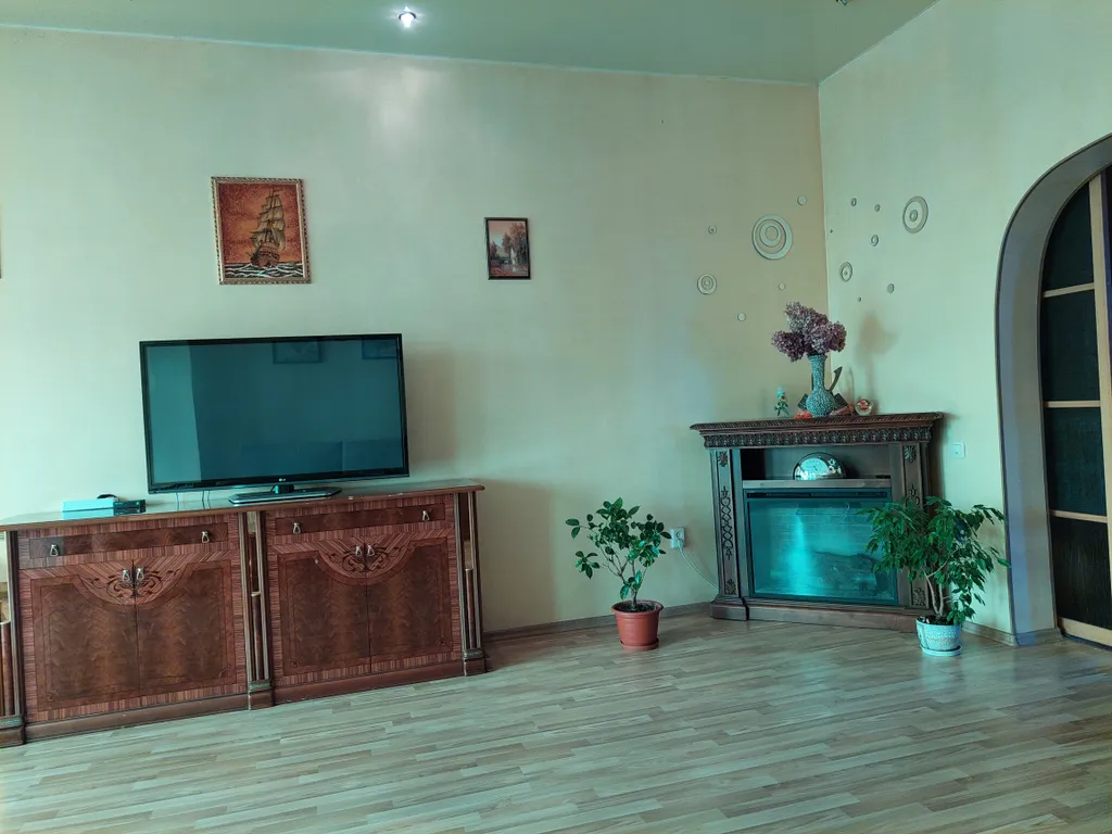 Просторные апартаменты с территорией