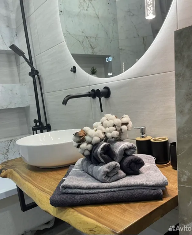 Апартамент с дизайнерским ремонтом, с видом на горы