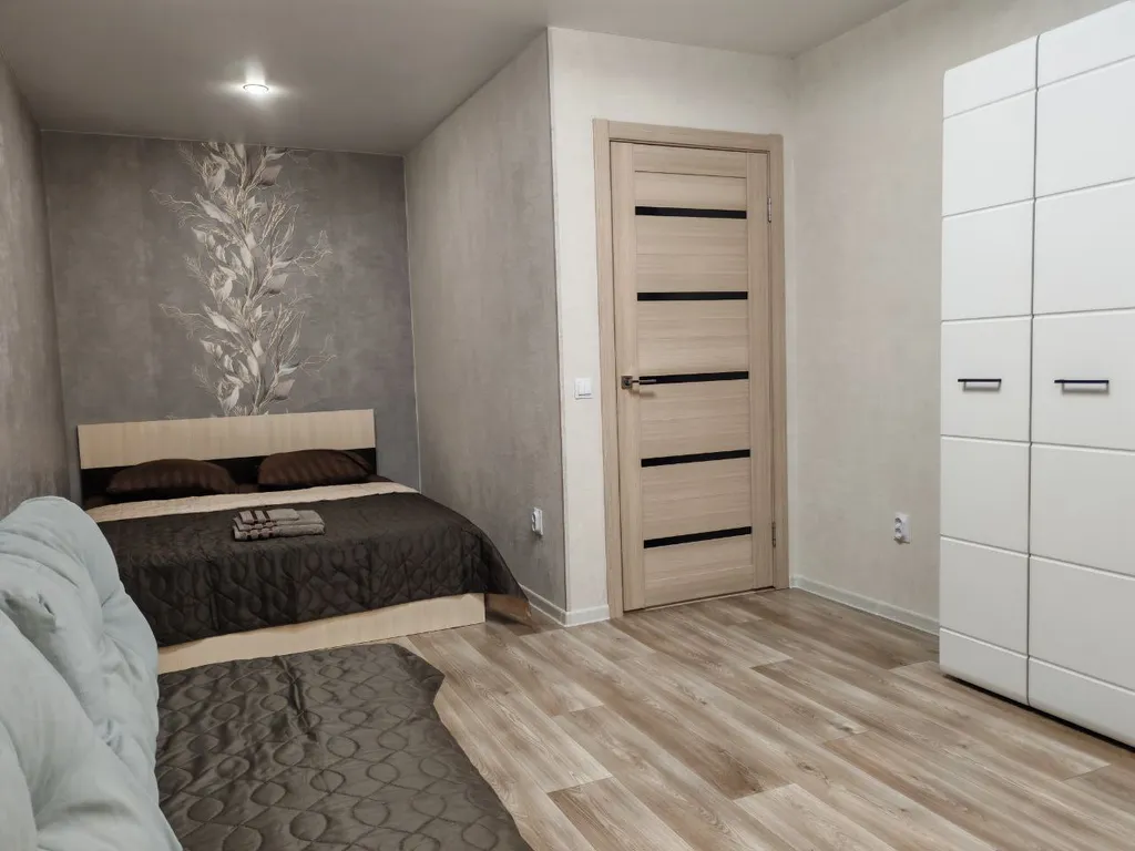 Видовая 1-комнатная квартира с дизайнерским ремонтом